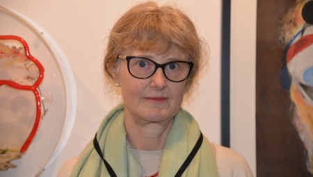 جانيت راضي: الجمهور الإنجليزي متعطش لمشاهدة واقتناء الأعمال الشرق أوسطية