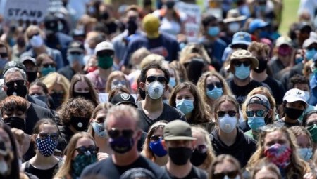 بريطانيا تمنع الاحتجاجات