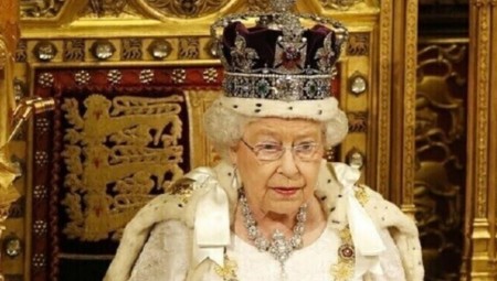 كم تقدر ثروة ملكة بريطانيا الملكة إليزابيث الثانية؟