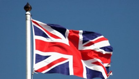 بريطانيا لن تلغي الضريبة عن شركات التكنولوجيا العملاقة