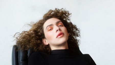 حادث مروع ينهي حياة المغنية الاسكتلندية صوفي