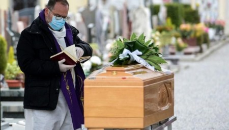 عاجل .. فرنسا تسجل 588 وفاة إضافية خلال 24 ساعة