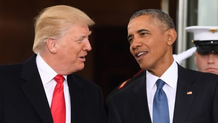 أوباما: إدارة الرئيس ترامب لوباء كورونا كارثة فوضوية