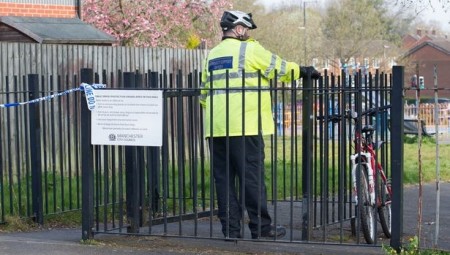 فتاة عشرينية ضحية جريمة اغتصاب جماعي في إحدى حدائق مانشستر