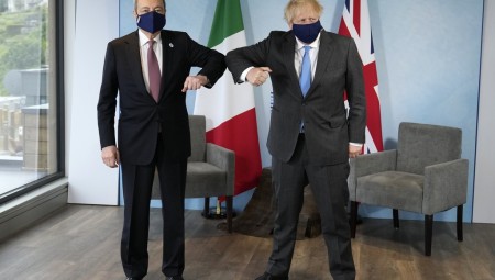 يورو 2020.. رئيس وزراء إيطاليا يطالب بنقل النهائي من لندن إلى روما