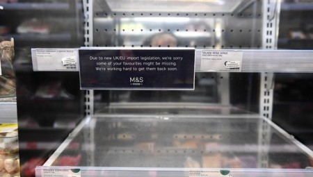 لماذا اختفت اللحوم من المتاجر البريطانية؟