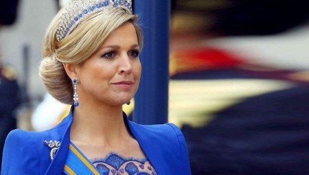 السماح لأميرة هولندية بالزواج المثلي دون التنازل عن العرش