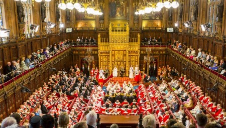 مجلس اللوردات .. ما هو؟ وما هي صلاحياته؟