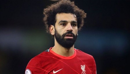 محمد صلاح يثير ضجة عبر مواقع التواصل بتصريحاته عن شرب الخمر