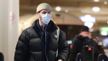 دراسة بريطانية: ارتداء الكمامات   يجعل الرجال أكثر جاذبية