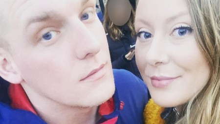 بريطانية تنتقم من حبيبها الخائن بالشراء من حسابه على أمازون بعد أن نسي تغيير كلمة السر!