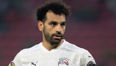 كأس إفريقيا .. حزن ممزوج بالدهشة في الشارع المصري