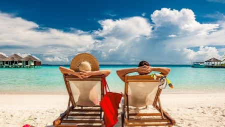 إذا كنت تبحث عن وجهة لقضاء عطلة أبريل.. فإليك قائمة ببعض الوجهات الساحرة