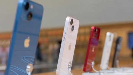 شركة أبل تفتتح متجراً إلكترونياً لشراء قطع أجهزة أيفون للإصلاحات الذاتية