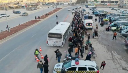 منظمة حقوقية تقول إن الحرس الأتراك يعذبون ويقتلون سوريين يحاولون عبور الحدود