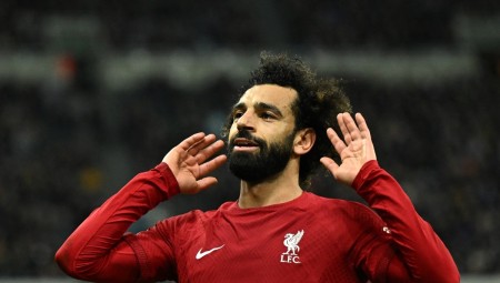 المصري محمد صلاح يعود إلى دائرة اهتمام باريس سان جيرمان