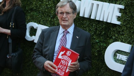 وفاة الممثل البريطاني ديفيد ماكالوم عن 90 عاما