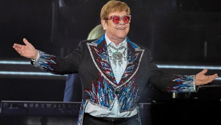 إلتون جون يدخل النادي الضيق للفائزين بأبرز أربع جوائز موسيقية أميركية