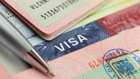 تحذيرات من تأخر إصدار تأشيرات الطلاب في المملكة المتحدة.. إليك طريقة لتجنب ذلك