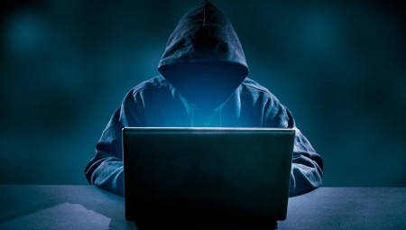 الولايات المتحدة وبريطانيا تفرضان عقوبات على جماعة روسية للقرصنة الالكترونية