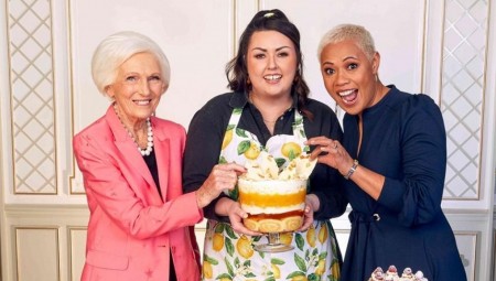 قالب حلوى بالليمون فاز بلقب اليوبيل البلاتيني للملكة إليزابيث