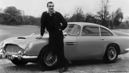 سيارة مخاطرات لجيمس بوند بيعت في مزاد بنحو 3 ملايين جنيه استرليني