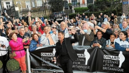 إميلي لفرنسيس أوكونور يفوز بجائزة هيتشكوك الذهبية لمهرجان دينار