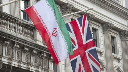 طهران تستدعي السفير البريطاني للمرة الرابعة منذ بدء الاحتجاجات قبل أكثر من شهرين