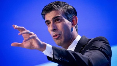 الغارديان: ريشي سوناك يدفع 250 إسترلينيًا لعيادة خاصة مقابل استشارة مدتها نصف ساعة فقط