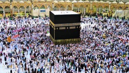 السعودية تستضيف مليون مسلم في أكبر موسم حج منذ تفشي الوباء