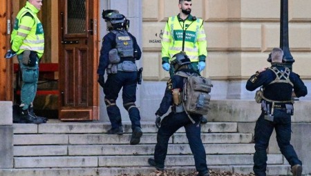 إنذار خاطئ بوقوع قصف جوي يربك السائقين في السويد