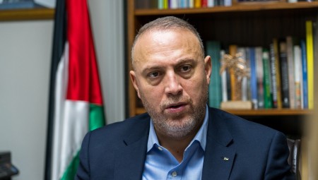 حسام زملط يدعو بريطانيا إلى نهج أيرلندا والنروج وإسبانيا والاعتراف بالدولة الفلسطينية