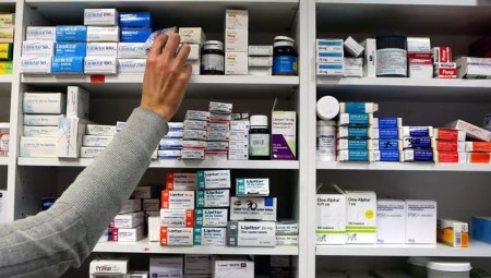 استطلاع: 88% من الصيدليات في إنجلترا تتعرض لسرقات واعتداءات متزايدة