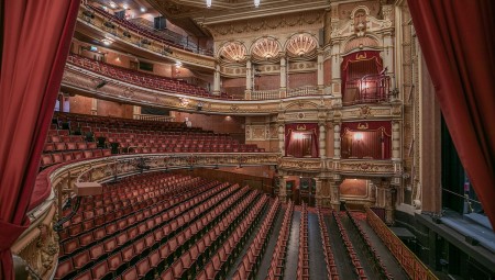 مئات المتحاف والمسارح في بريطانيا تواجه خطر الإغلاق بسبب أزمة القطاع الثقافي