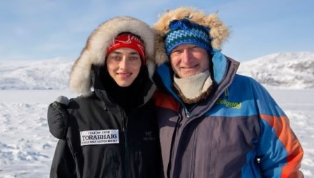 الغضب يعمّ جزيرة بافن بعد ادعاء مغامرة بريطانية بتسلقها لأول مرة بمفردها