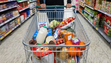 التضخم الغذائي في المملكة المتحدة يسجل ارتفاعًا للشهر الرابع على التوالي