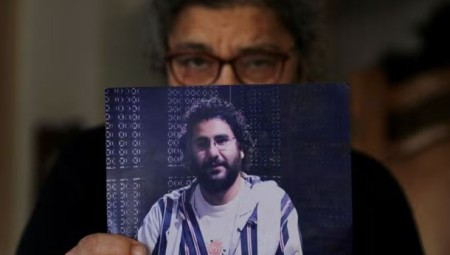 سفير بريطاني سابق يحث على نصح المواطنين البريطانيين بعدم السفر إلى مصر
