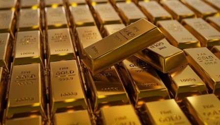 ارتفاع حاد في أسعار النفط والذهب عالمياً بعد الهجمات الإسرائيلية على إيران