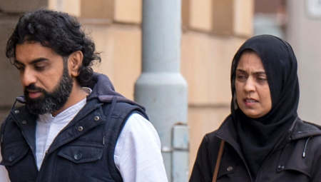 طبيبة في NHS وزوجها يُحكم عليهما بالسجن بعد سرقة وبيع معدات وقاية خلال جائحة كورونا