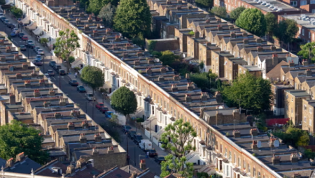 مكتب الإحصاءات الوطنية: المستأجرون في إنجلترا أنفقوا 36% من دخلهم على الإيجار العام الماضي