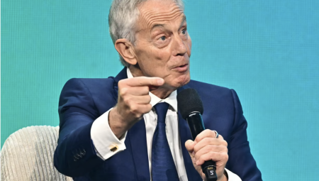 توني بلير يشارك في اجتماع بالبيت الأبيض مع ترامب لبحث مستقبل غزّة بعد الحرب