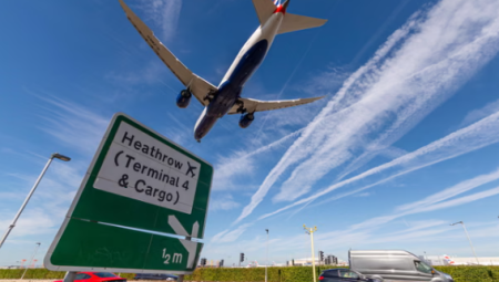 إخلاء مبنى الركاب 4 في مطار هيثرو بعد مخاوف من وجود مواد خطرة