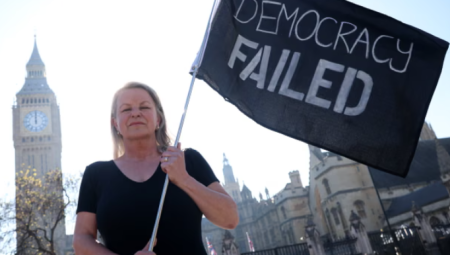 انتهاء مهلة مشروع قانون تقنين الموت الرحيم في بريطانيا وسط جدل واسع