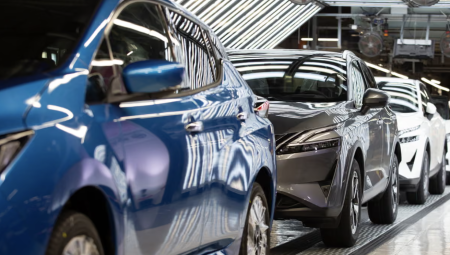 نيسان تبدأ إنتاج الجيل الثالث من «ليف» الكهربائية في سندرلاند