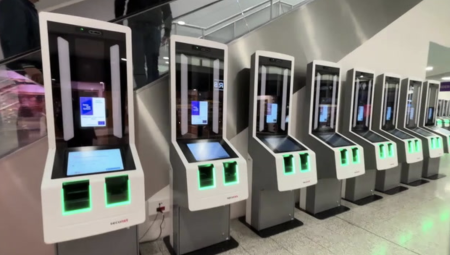 انتظار يصل إلى 3 ساعات في مطارات أوروبا بسبب نظام الدخول الدخول والخروج الرقمي