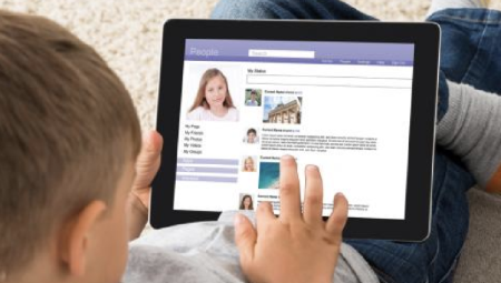 بريطانيا تدرس حظر وسائل التواصل الاجتماعي للأطفال على غرار أستراليا