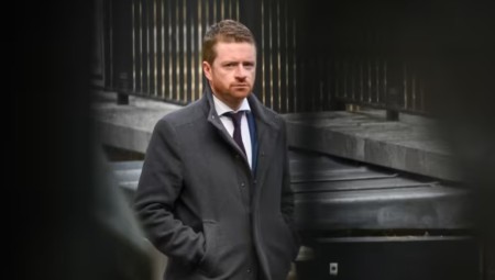 استقالة رئيس ديوان ستارمر على خلفية فضائح إبستين المسربة