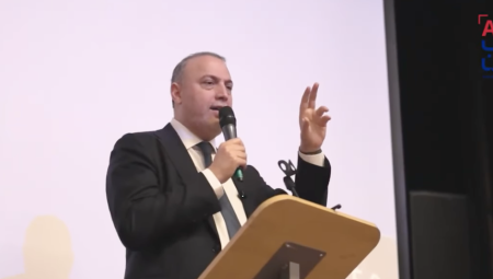 فيديو/ في الإفطار العربي الكبير.. حسام زملط يؤكد: قلبٌ عربي واحد يصنع التغيير