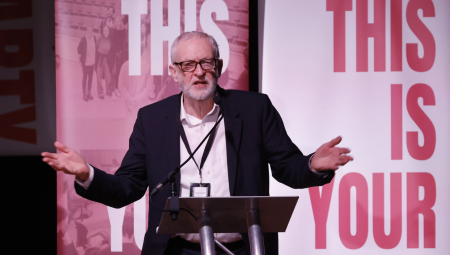 كوربين سيصبح الزعيم البرلماني لحزب Your Party بينما تنضم سلطانة إلى لجنة القيادة