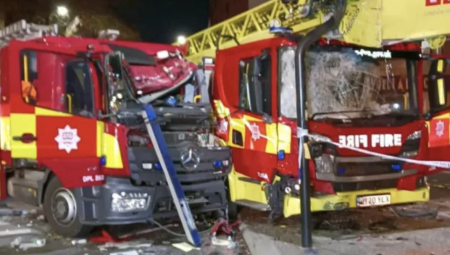ستة إطفائيين في المستشفى إثر تصادم سيارتي إطفاء وسط لندن